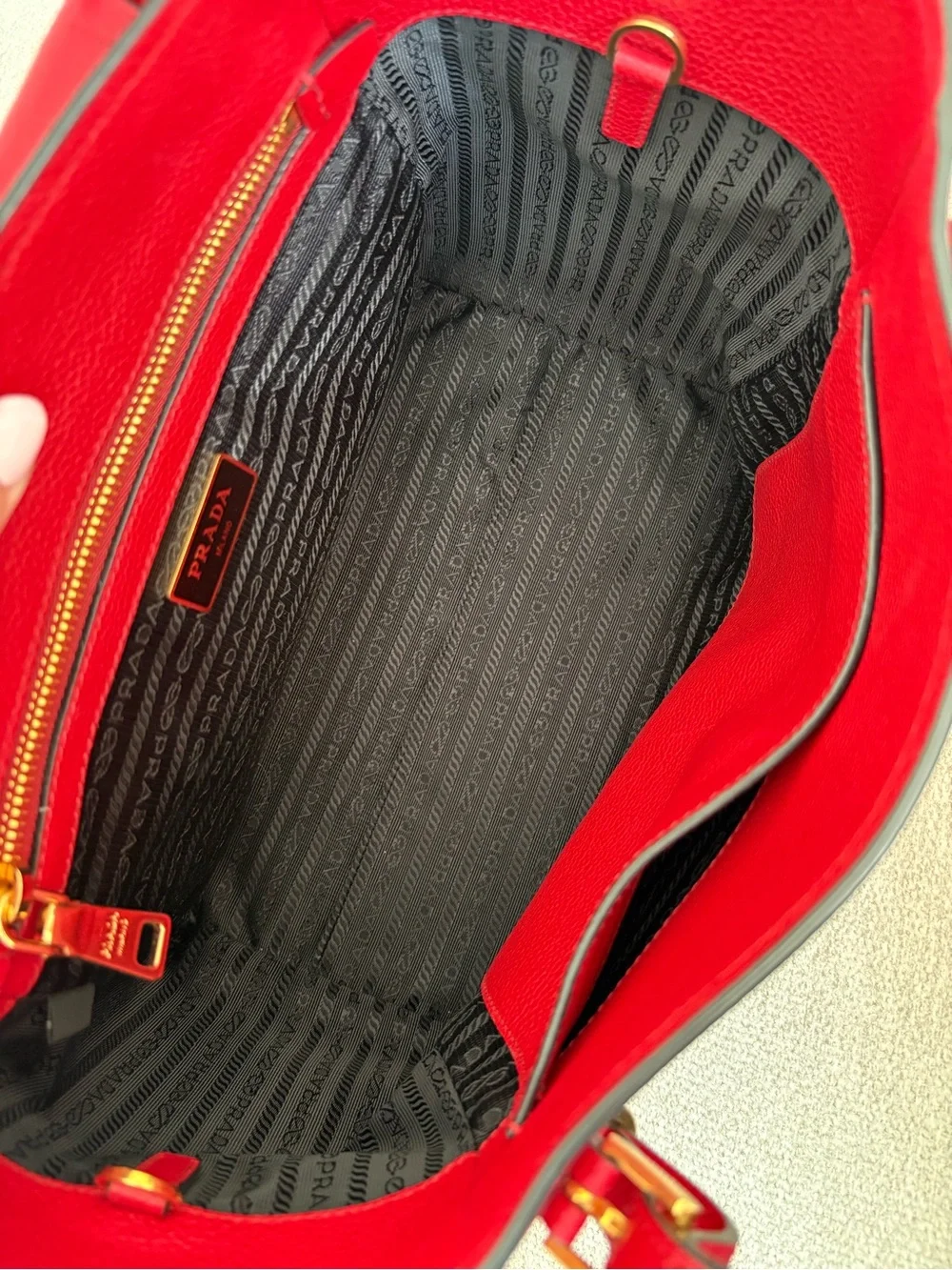 Red Leather Top-Handle Tote - Picture 4 of 6